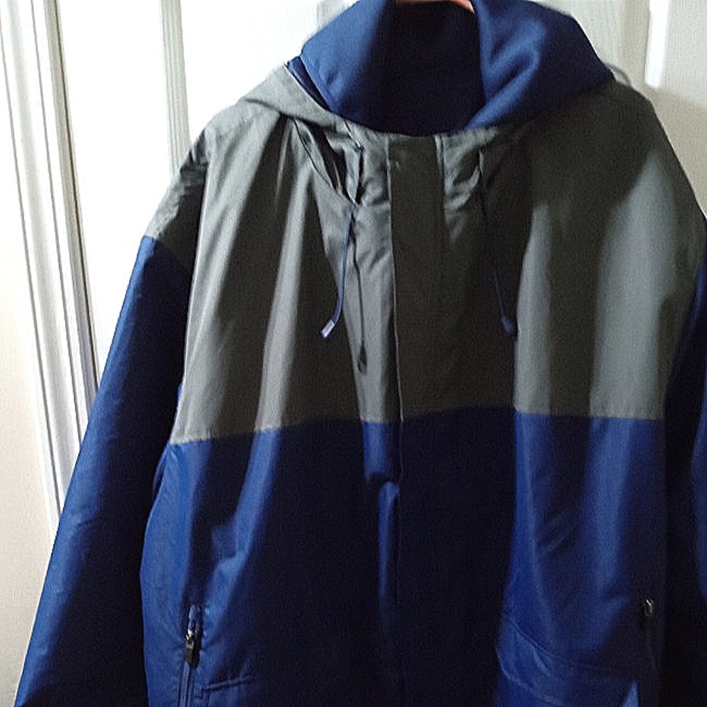 Men's 3X winter coat w/inner shell, blue & grey and hood